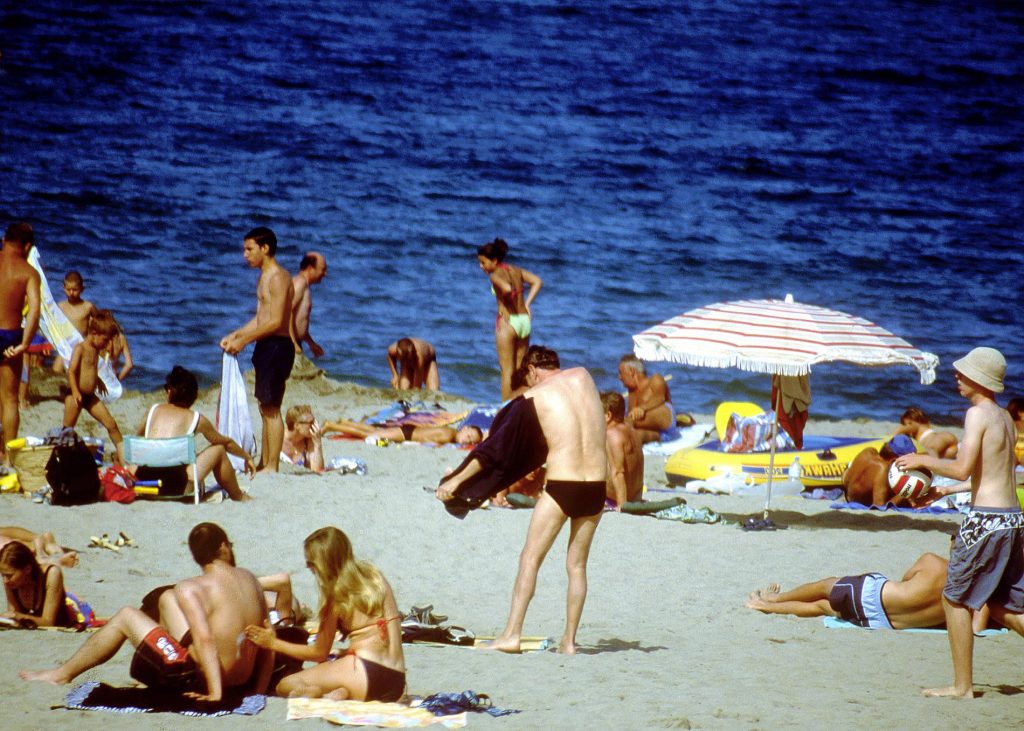 Sebastien Magne_On the beach 38 B